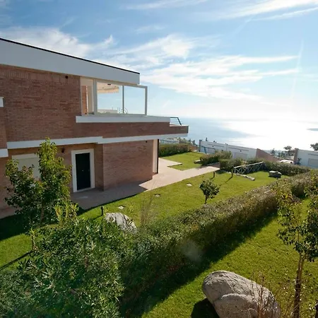 Villa Villaggio Serra Di Mare Stalettì