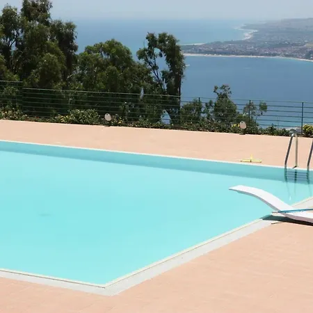 Villa Villaggio Serra Di Mare