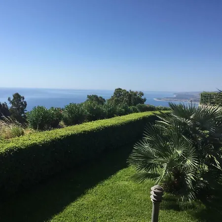 Villaggio Serra Di Mare *
