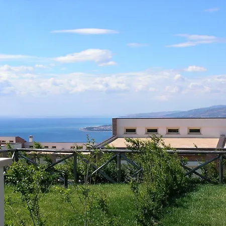 Villa Villaggio Serra Di Mare *