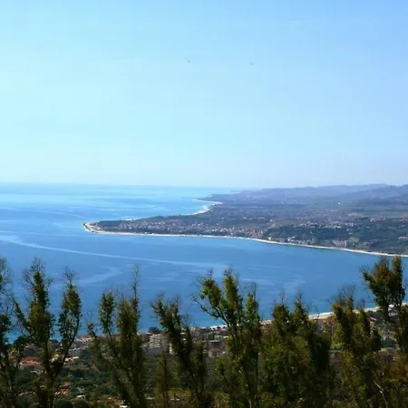 Villaggio Serra Di Mare Villa